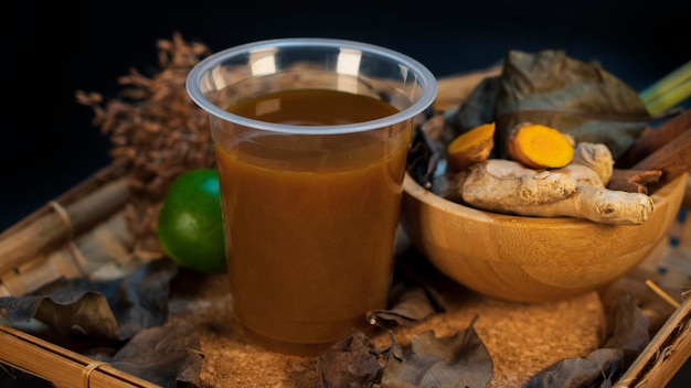 Cobalah! Jamu-Jamu Tradisional yang Bisa Hilangkan Pegal Linu 