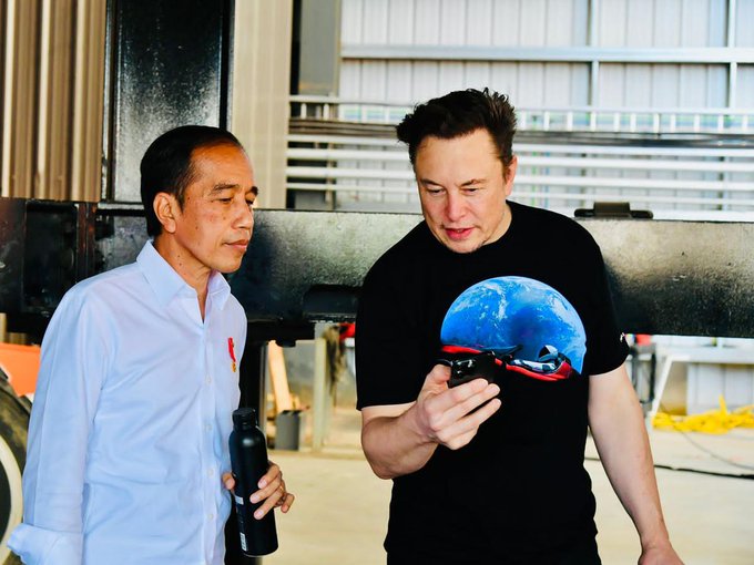 Bos Tesla Balas Cuitan Twitter Soal Pembangunan Pabrik di Indonesia 