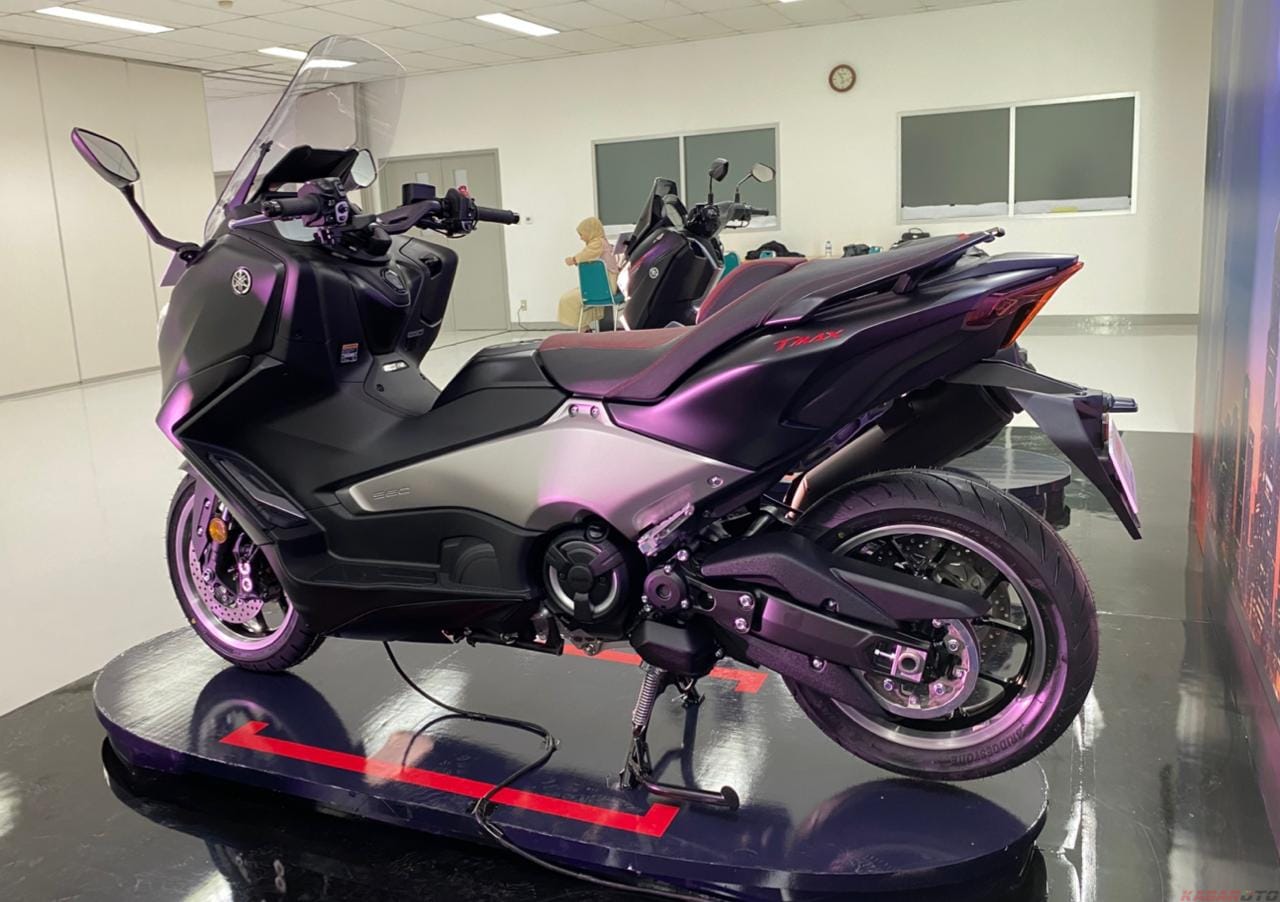 Fitur Keamanan Yamaha TMAX 2026, Bawa Brake Control dan Traction Control