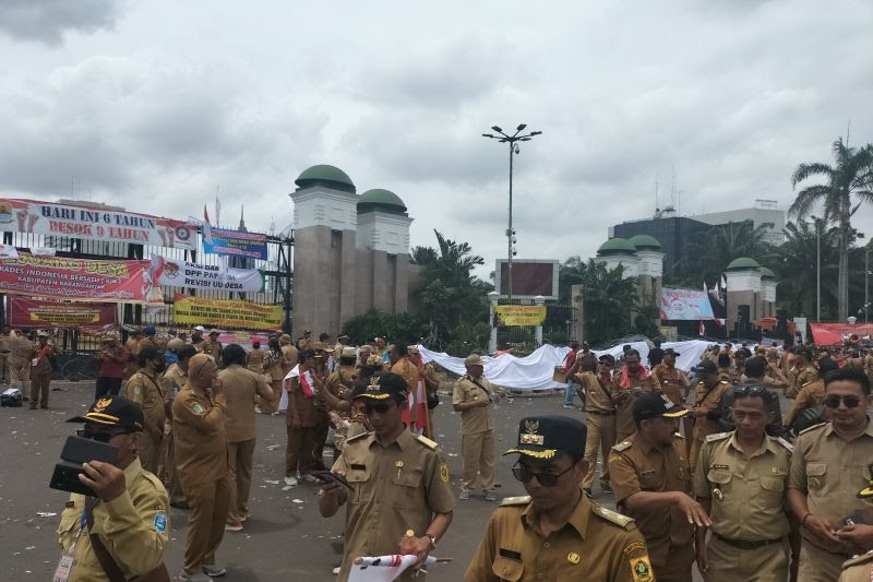 Kades di Prabumulih Setuju Tuntutan Jabatan Kades 9 Tahun, Ikut Demo ke Jakarta?