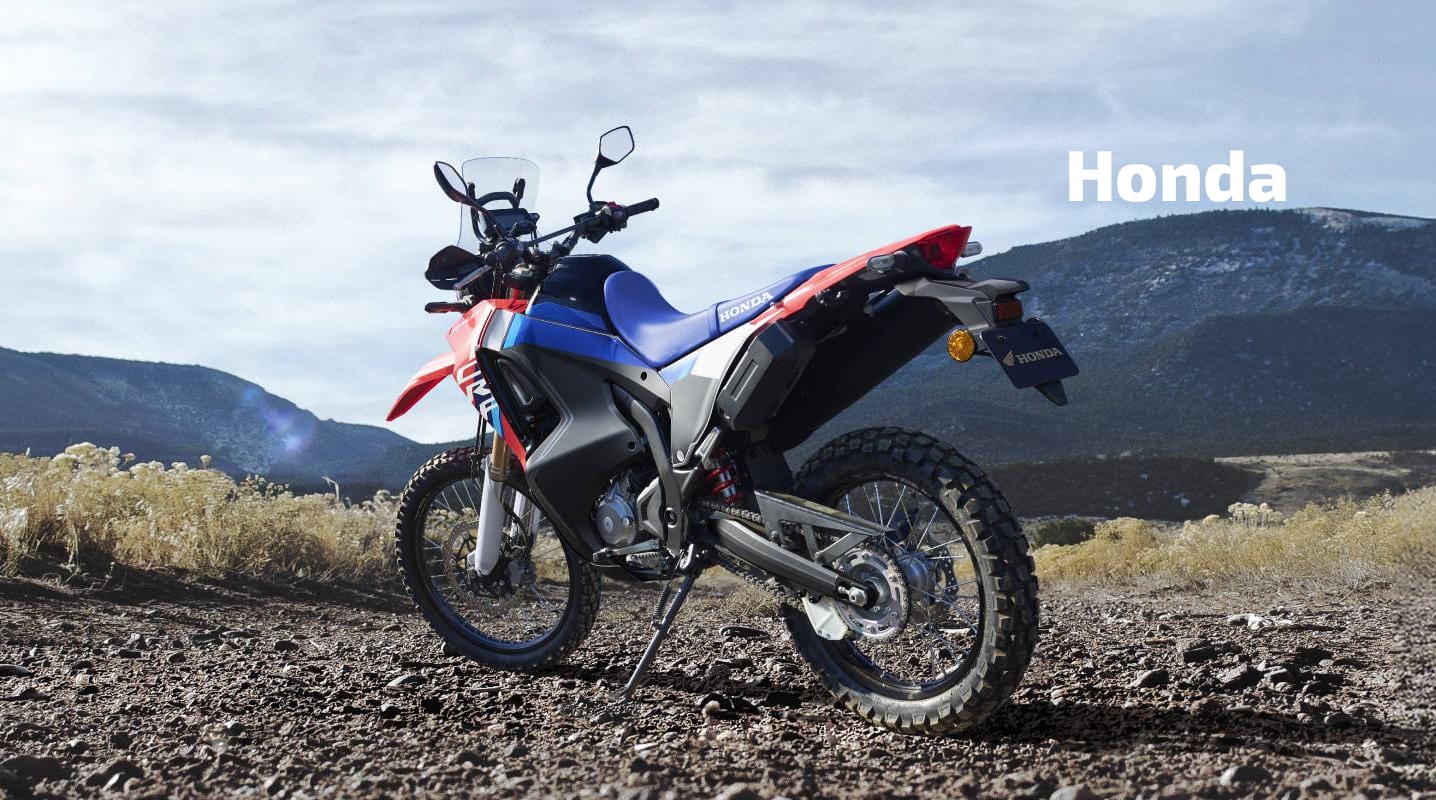 Lebih Suka Berjalan Santai Atau Menjelajah Alam, Adu Spesifikasi Honda Monkey Vs Honda CRF250 Rally