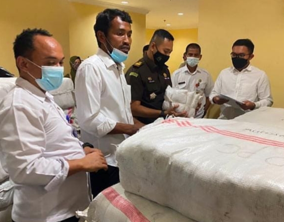 Buka Vaksinasi Mandiri. Capaian V1 45,77 Persen, V2 27,09 Persen