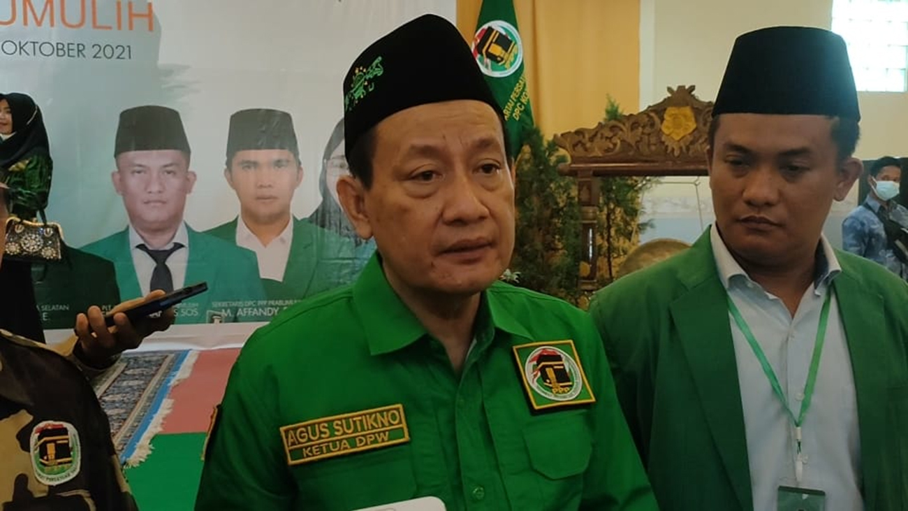 Tidak Pakai Helm, Pengendara Langsung Kena Tilang