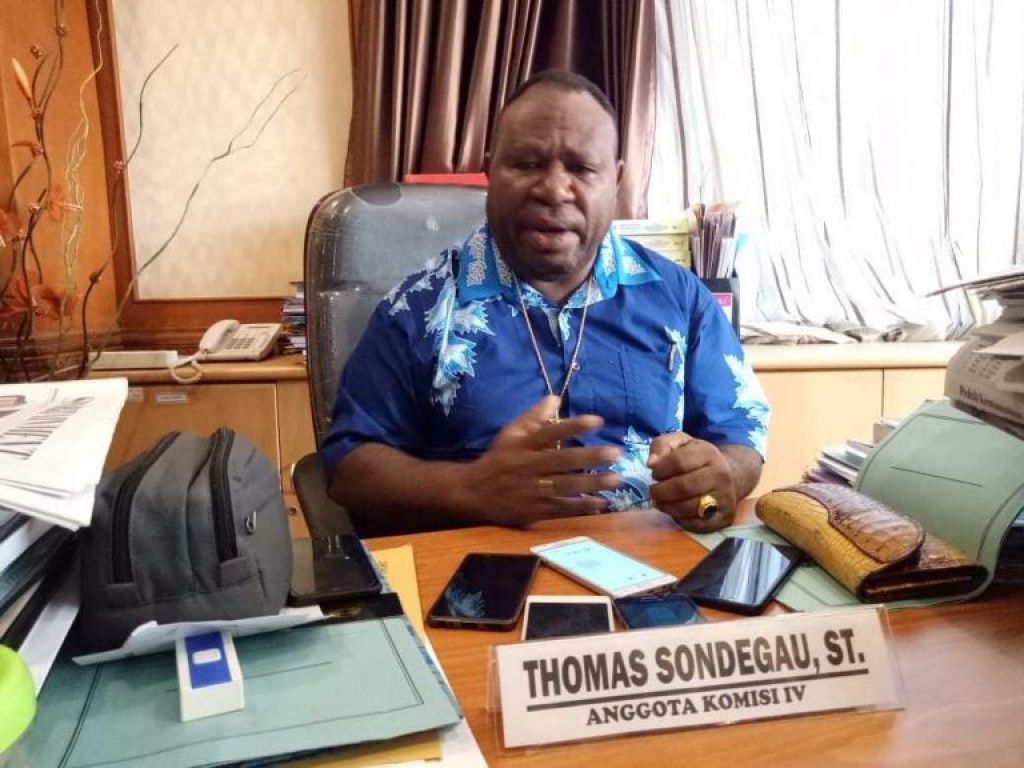 Positif Narkoba, Anggota DPR Papua Thomas Sondegau Direhabilitasi