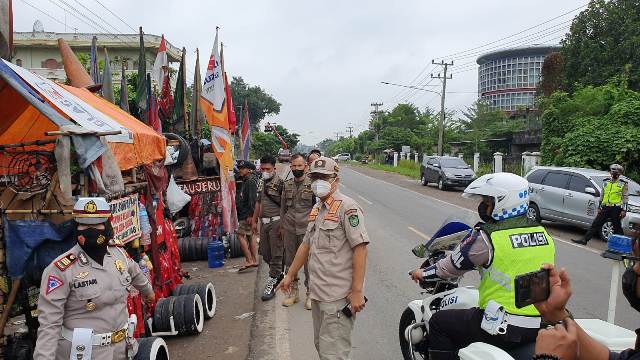 Dinilai Meresahkan, Tim Gabungan Razia Komunitas Vespa Extrem