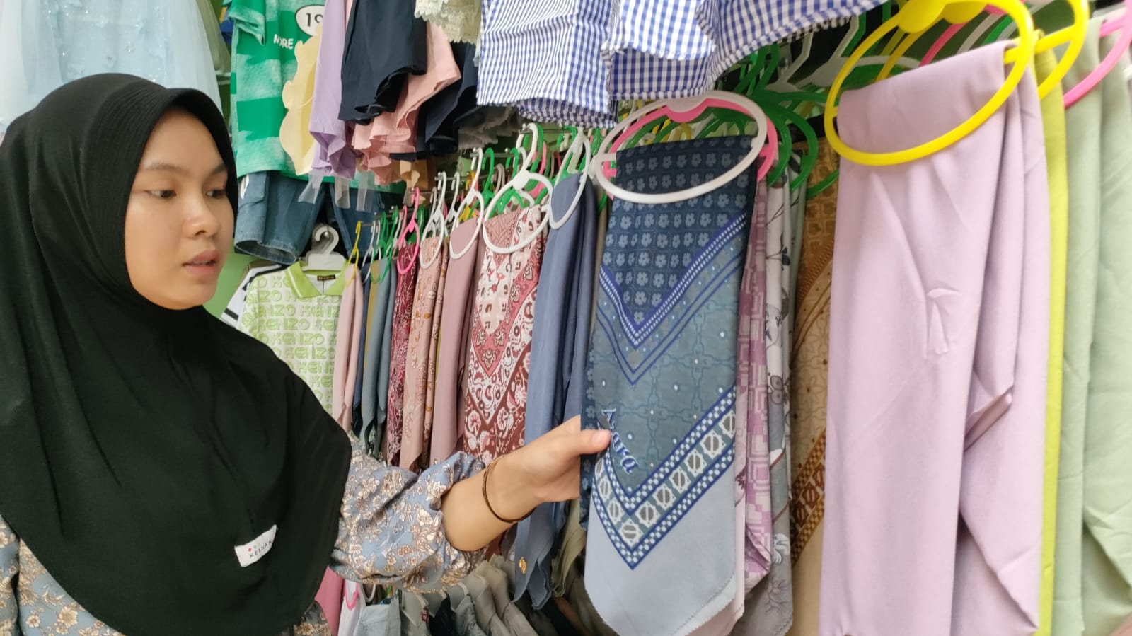 Uni Dian Collection, Toko Pakaian Muslimah dan Hijab Kekinian di Prabumulih