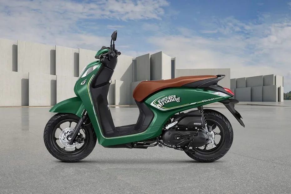 Honda Genio vs Yamaha Fazzio, Motor Matic  Stylish Irit atau Retro Modern
