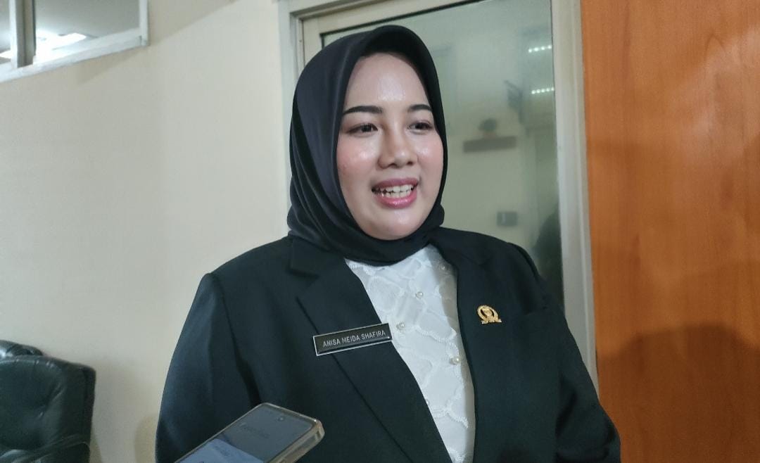 Meida Shafira, Anggota DPRD Termuda Prabumulih Idolakan Ridho Yahya