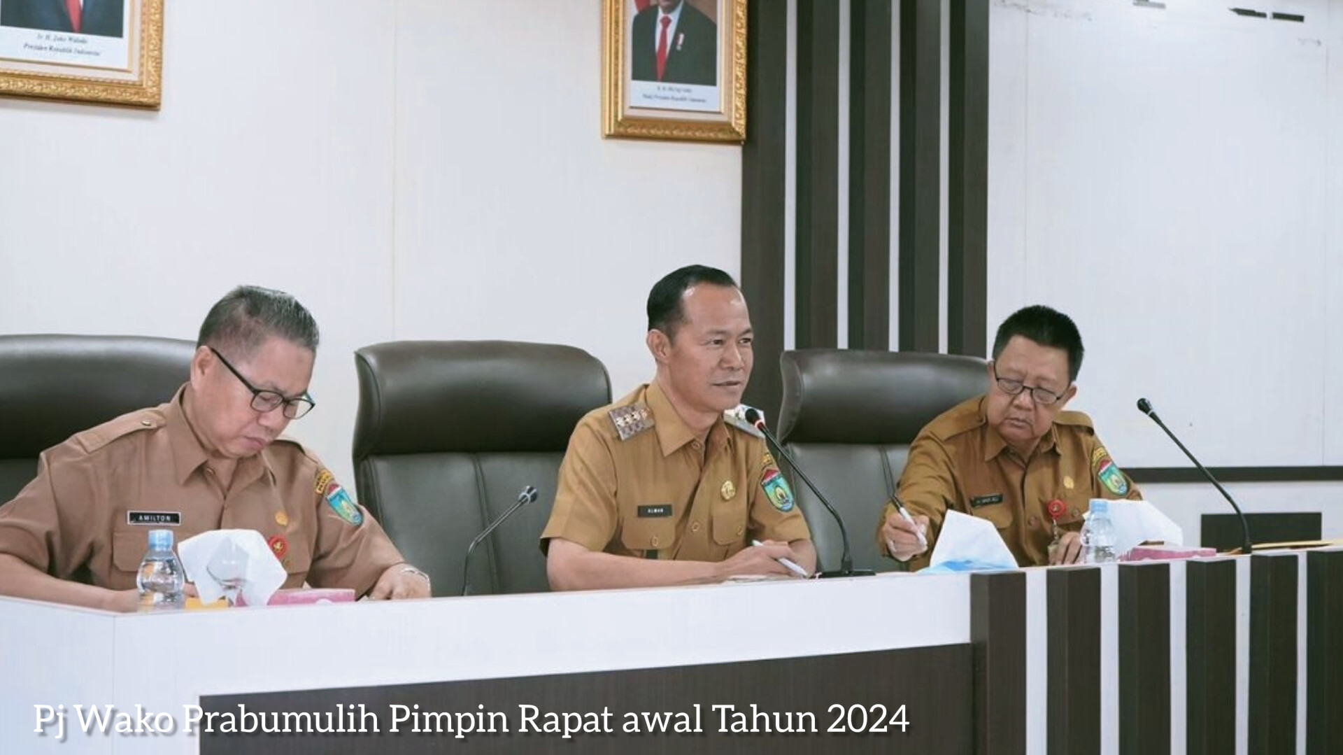 Masuk Kerja Perdana Tahun 2024 Diawali Rapat, Pj Wako Prabumulih Kumpulkan Pejabat 