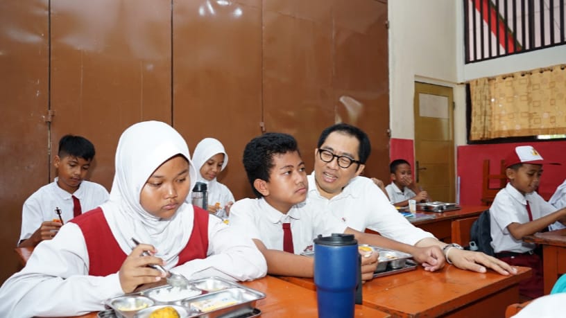 Meningkatkan Kesehatan Anak, Wamenperin Apresiasi Program Makan Bergizi Gratis