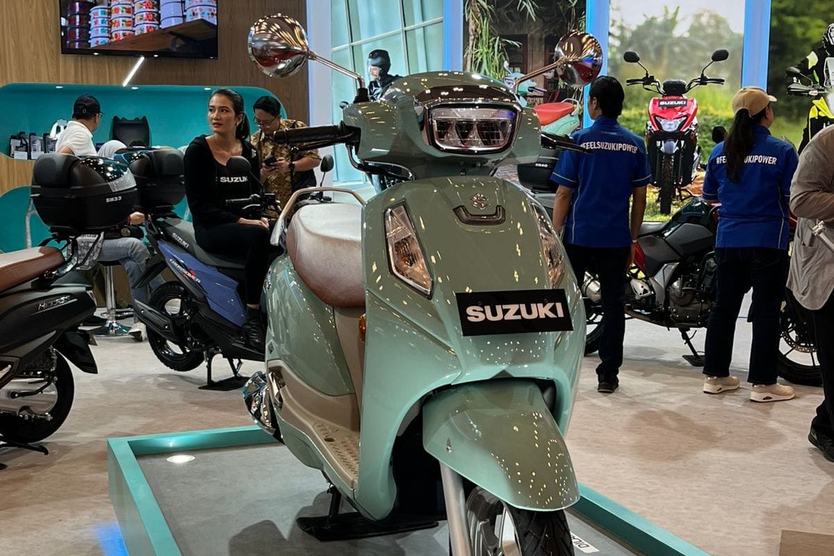 Suzuki Access 125 vs Honda Vario 125, Mana Motor Harian Terbaik Pilihan Anda?