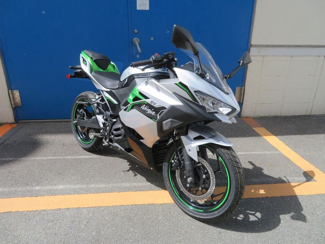 Fitur Keamanan Kawasaki Ninja e-1, Dilengkapi ABS dan Sistem Kendali Modern