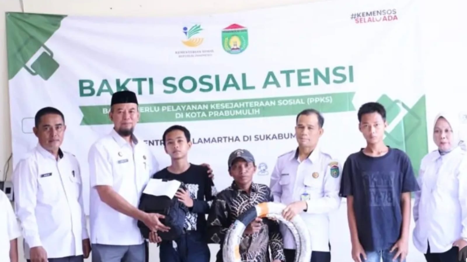 Kemensos Salurkan Bantuan ATENSI di Prabumulih, Penyandang Disabilitas Didorong Lebih Mandiri