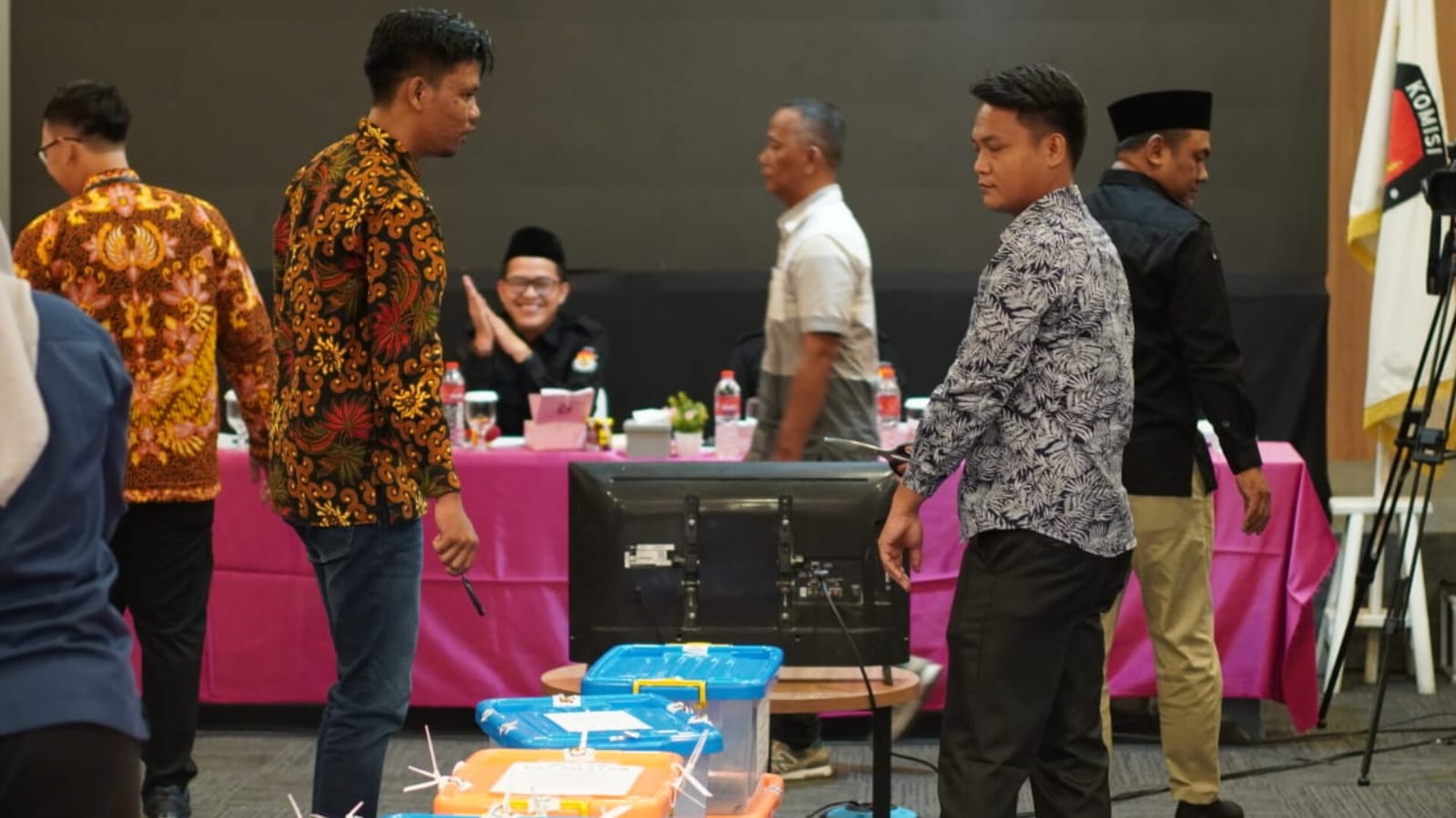 Arlan-Franky Unggul Telak dalam Rekapitulasi Suara Pilkada Prabumulih 2024