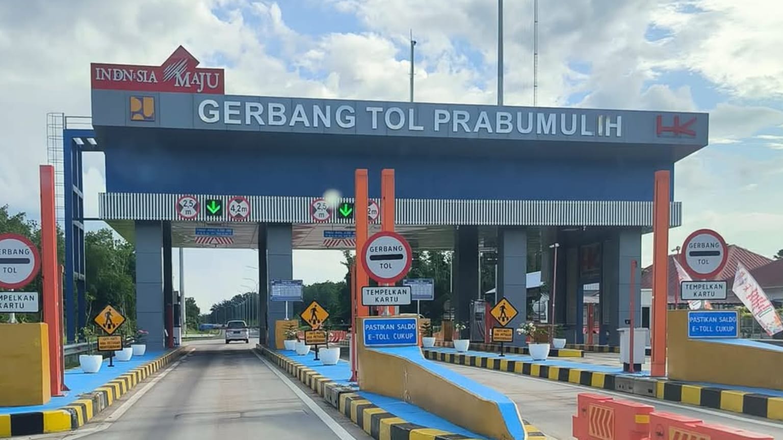 Arus Mudik Lebaran 2025, Peningkatan Volume Lalu Lintas di Tol Trans Sumatera