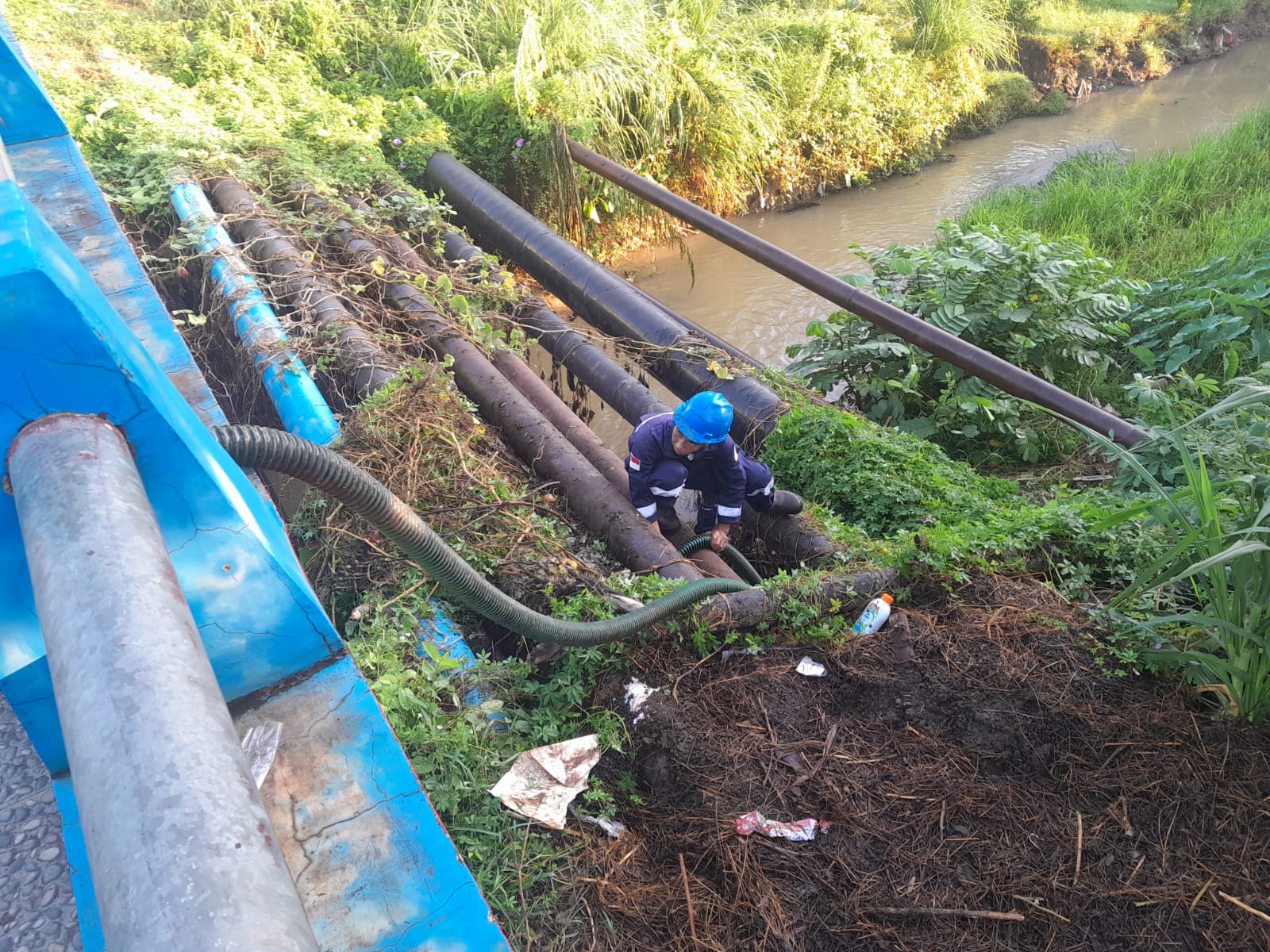 Tumpahan Minyak di Sungai Kelekar Kota Prabumulih, Ini Penyebabnya 