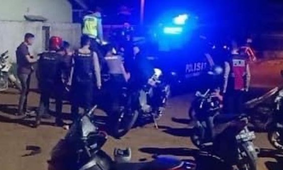 Viral, Video Detik-detik Tawuran Berdarah di Palembang, Korban Dikeroyok dan Dibantai Para Pelaku Hingga Tewas