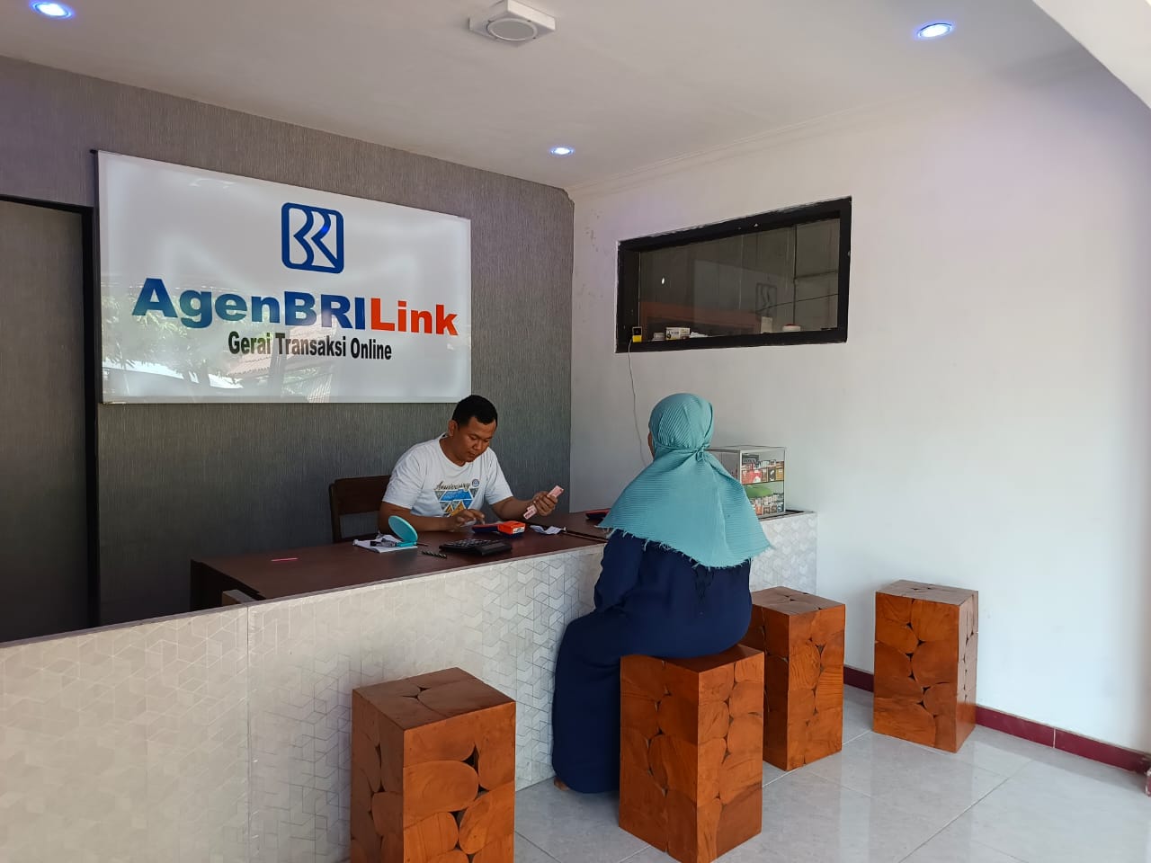 Berawal dari Coba Coba, AgenBRILink di Situbondo Ini Sekarang Berhasil Dekatkan Akses Perbankan bagi Masyaraka