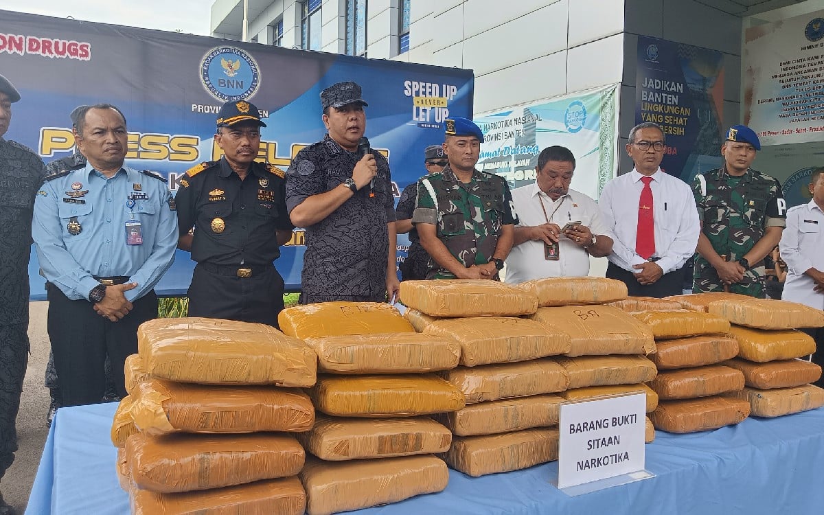 Selundupkan Ganja 52 Kilogram, BNN Banten Ringkus Oknum TNI