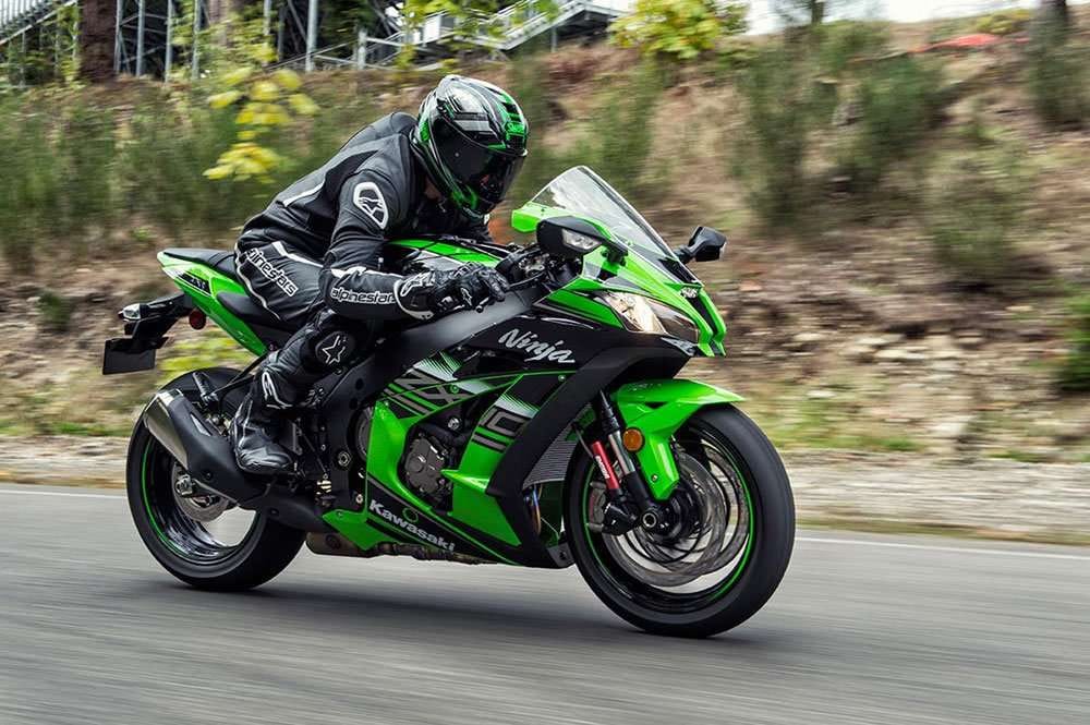 Kawasaki Ninja ZX-10R vs Yamaha YZF-R1 dan Honda CBR1000RR-R, Mana Superbike yang Lebih Buas