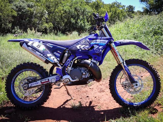 Yamaha YZ250X vs KTM 250, Mana Motor Enduro Terbaik Pilihan Anda?