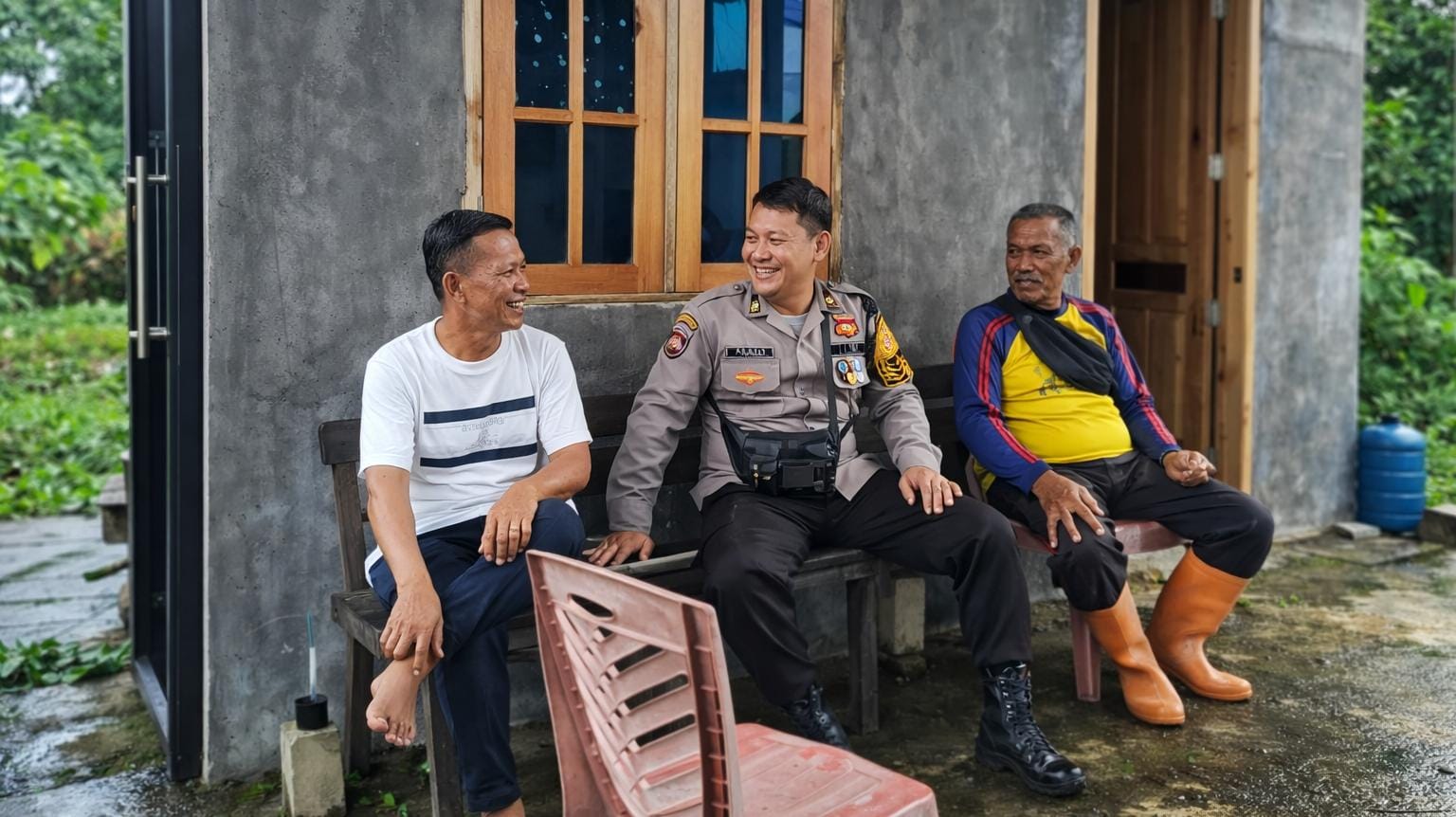 Jaga Keamanan Bersama, Polisi dan Warga Gunung Ibul Timur Sepakat Aktifkan Poskamling