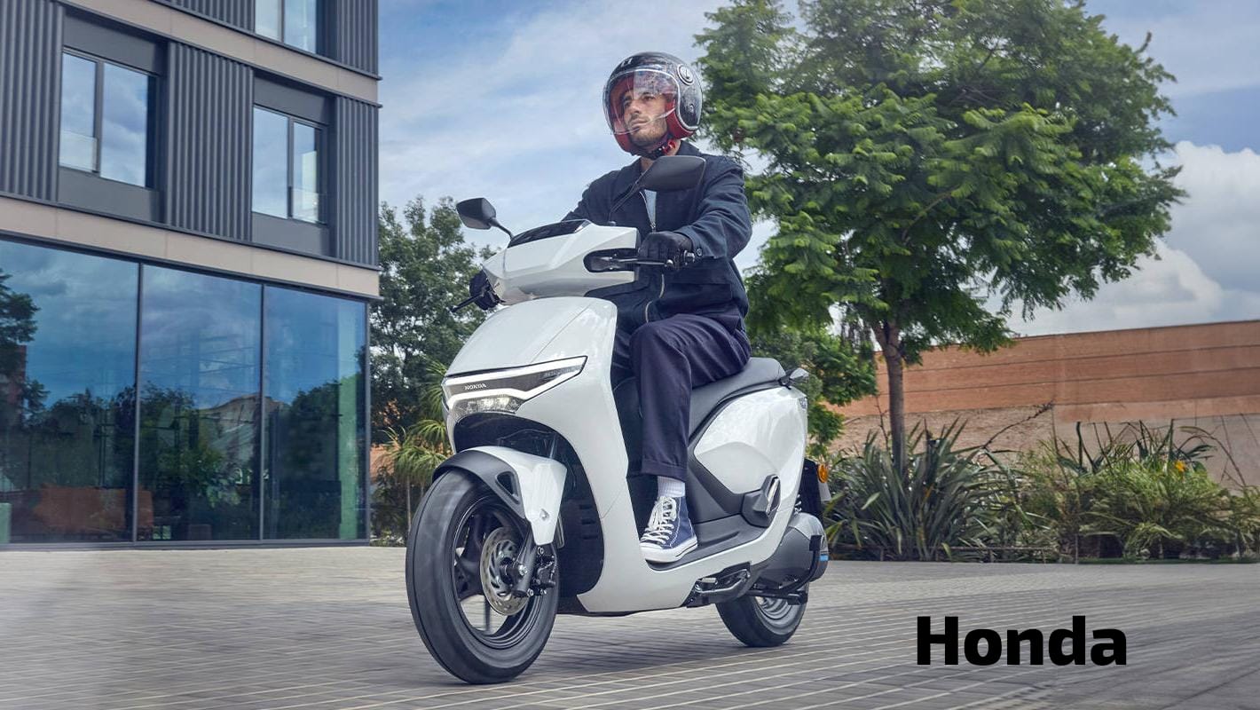 Teknologi Masa Kini dan Ramah Lingkungan, Ini Spesifikasi Motor Listrik CUV e