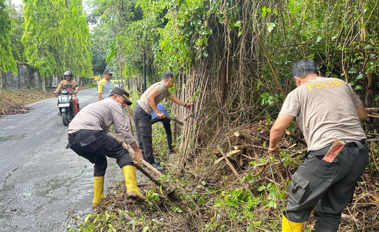 Polres Prabumulih Gelar Aksi Bersih Lingkungan Lewat Gerakan Indonesia ASRI
