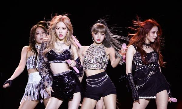 BLACKPINK Menjadi Grup K-Pop Pertama yang Menjadi Headline di Coachella.