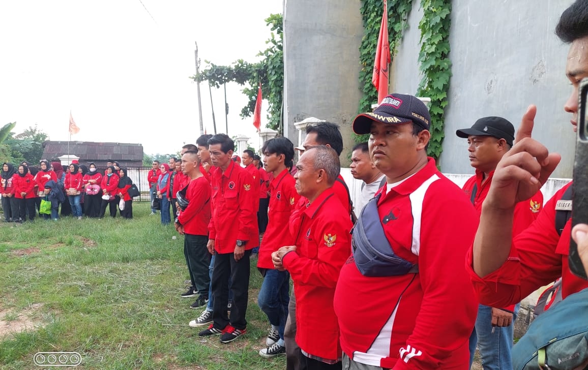 Ratusan Kader PDI Perjungan Kota Prabumulih Bertolak ke Jakarta Hadiri Konsolidasi Akbar Bulan Bung Karno