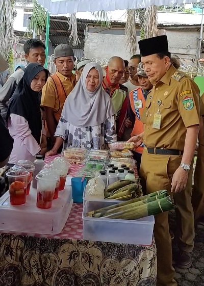 60 Pedagang Isi Pasar Bedug Prabumulih, Walikota Langsung Borong Takjil