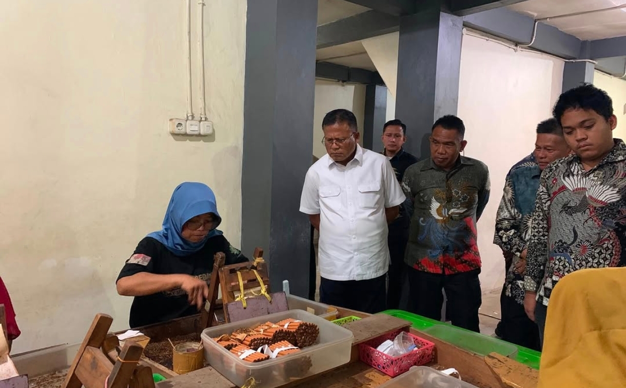 Wali Kota Prabumulih Studi Tiru Budidaya Cengkeh di Jombang, Ini Tujuannya