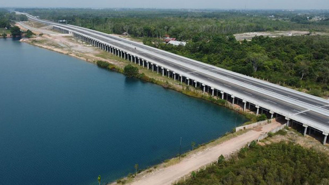 3 Fakta Penggunaan Busa Yang Diterapkan di Tol Indralaya-Prabumulih