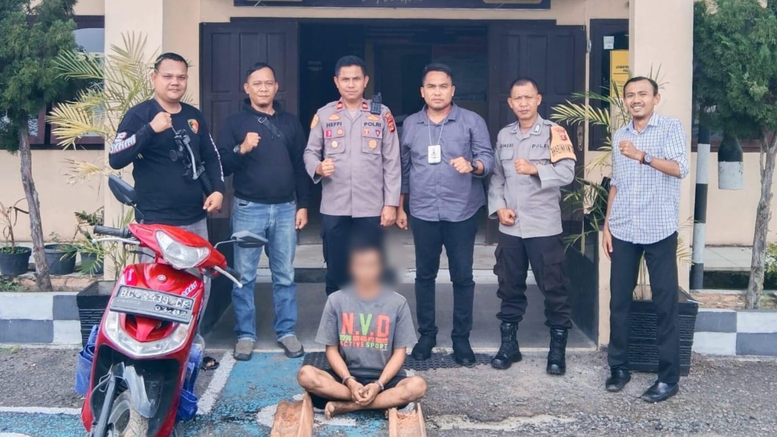 1 Pelaku Pencurian Besi Penahan Rel Ditangkap Tim Macan Polsek RKT di Hutan, 1 Masih DPO
