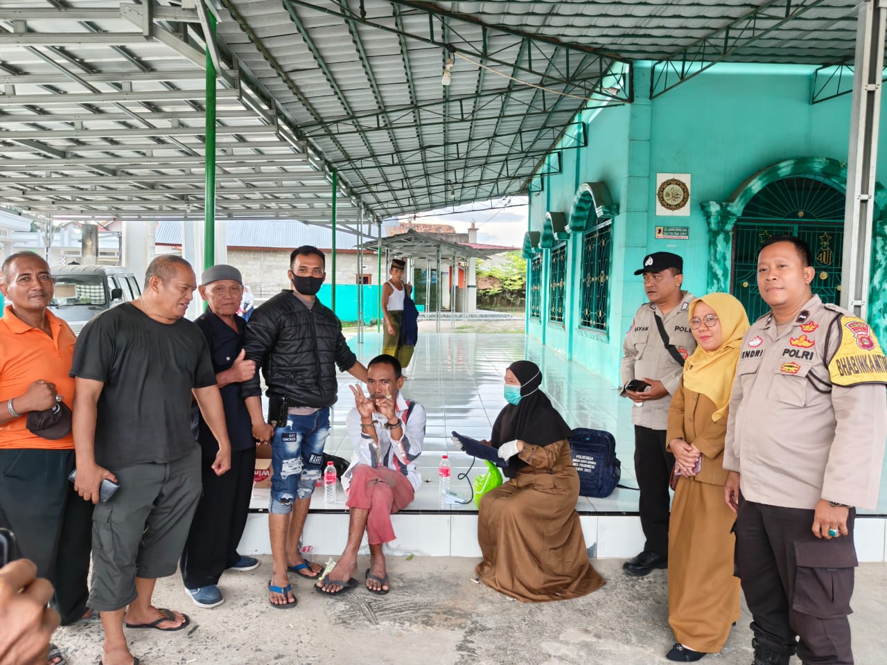 Pria Gangguan Jiwa Mengamuk di Pasar Prabumulih, Tim Gabungan Evakuasi ke Rumah Singgah