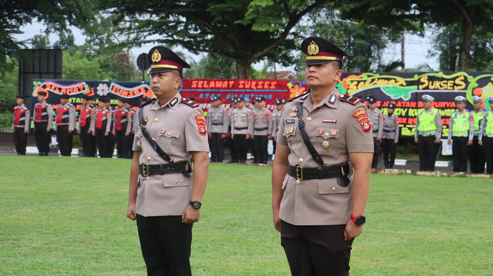 IPTU Harris Krisnanda Serahkan Jabatan Kapolsek RKT kepada IPDA Wendy Kurniawan