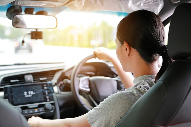 Takut Menyetir Mobil? Ini Cara Ampuh Mengatasinya