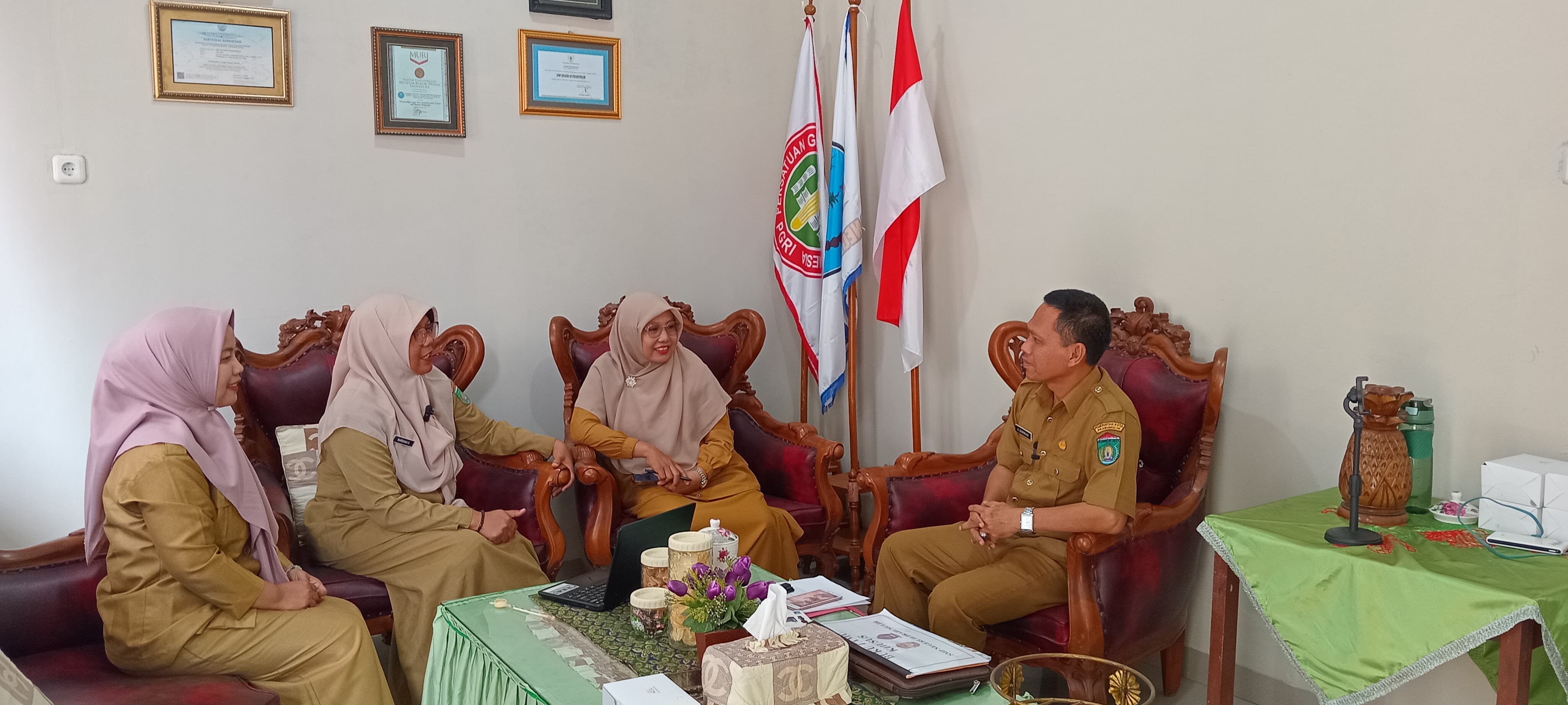 Meningkatkan Kinerja Pendidikan, Observasi Kinerja Kepala Sekolah di Prabumulih