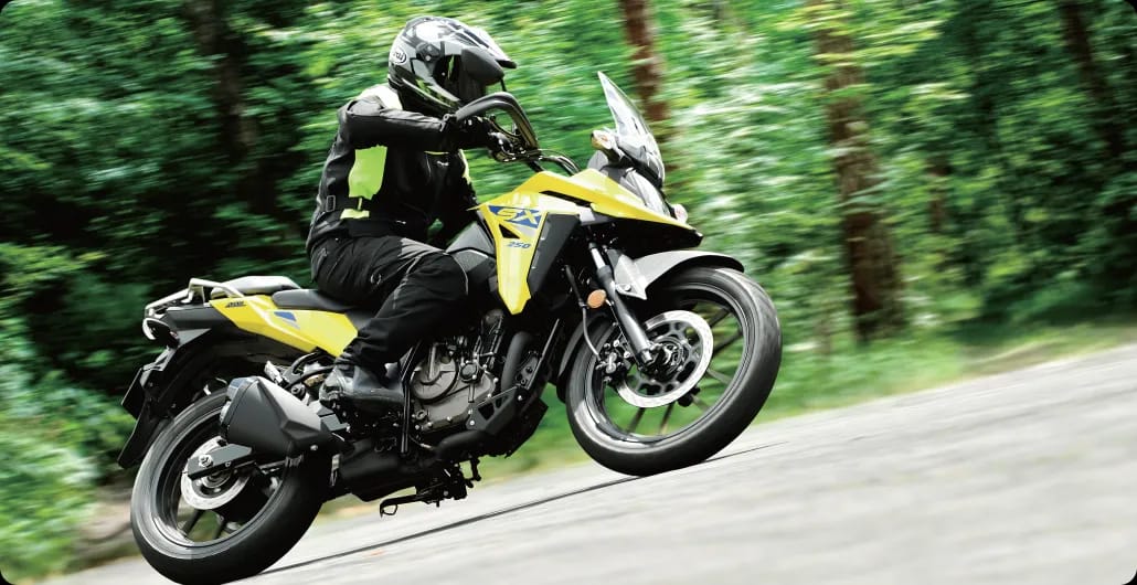 Suzuki V Strom 250 SX 2026 vs Honda CRF250L, Mana Motor Adventure Terbaik?