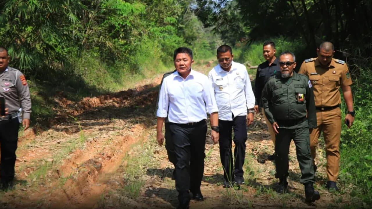Gubernur Sumsel Tinjau Jalan Rusak di Prabumulih, Pertamina Diminta Segera Bertindak