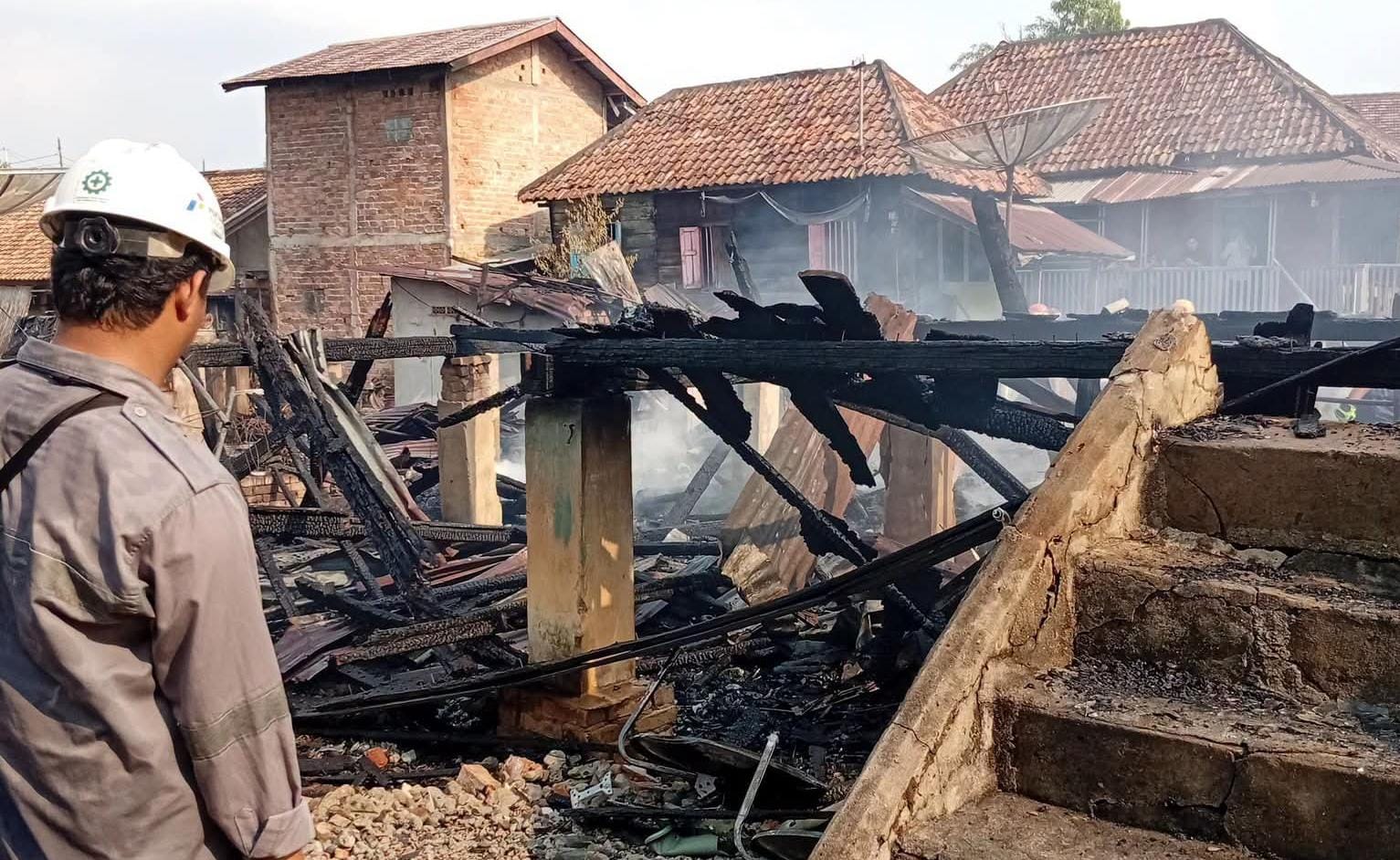 Korban Kebakaran di Gang Dua Saudara Butuh Bantuan, Warga Buka Open Donasi