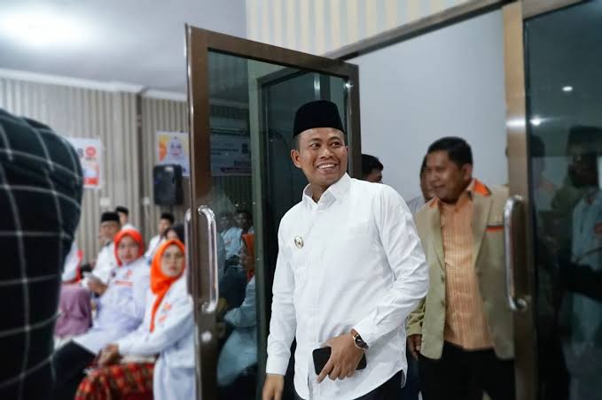 Wakil Bupati Rohil Riau Terjaring Razia Bersama Seorang Wanita Bukan Istrinya di Kamar Hotel