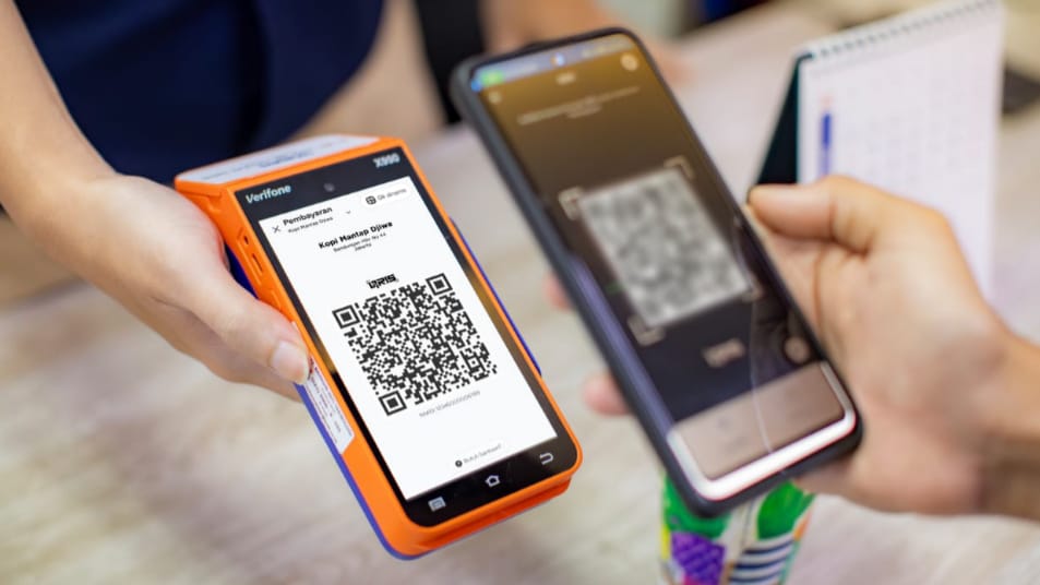 Program Loyalty Poin Cashier 2025, BRI Bagikan Hadiah Mobil Listrik hingga Jam Tangan Pintar bagi Merchant 