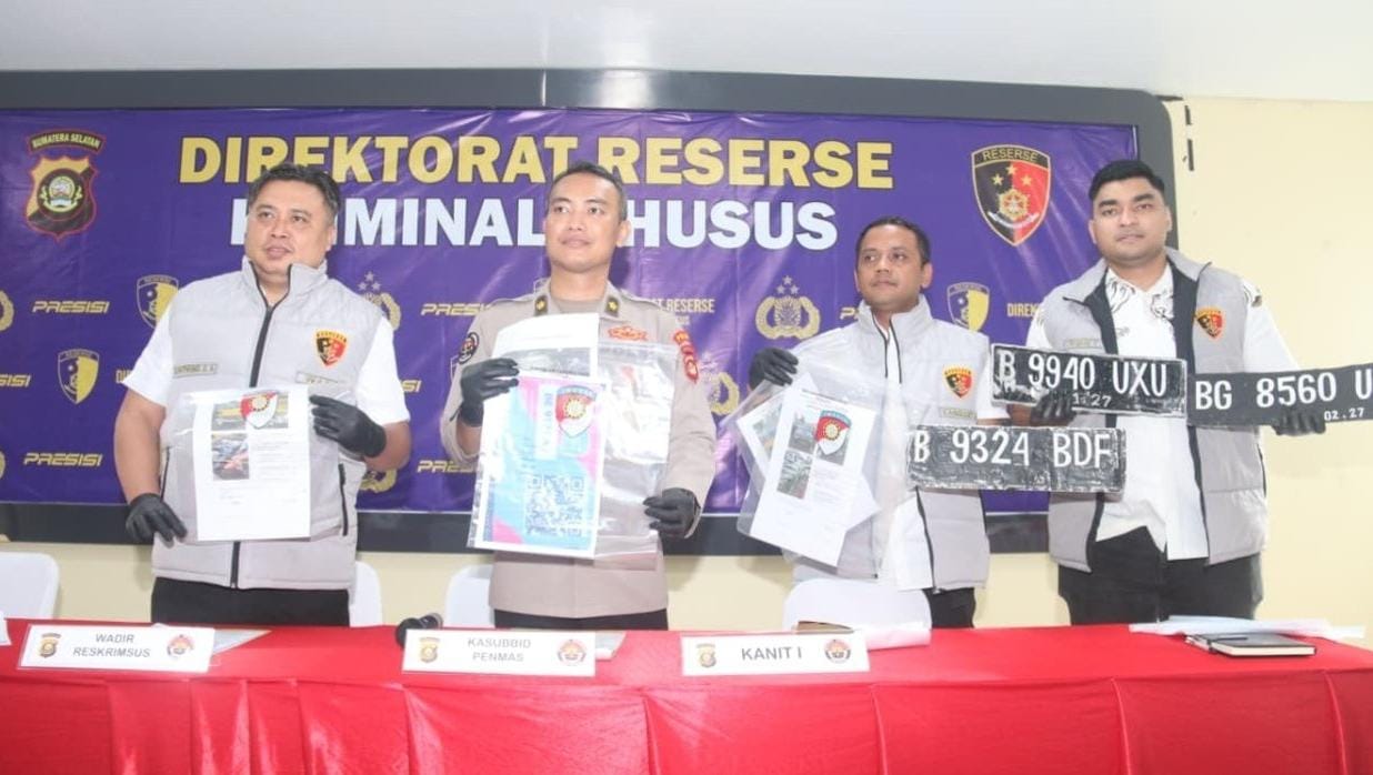 Polda Sumsel Bongkar Penyelewengan Solar Subsidi, 5.350 Liter Diamankan