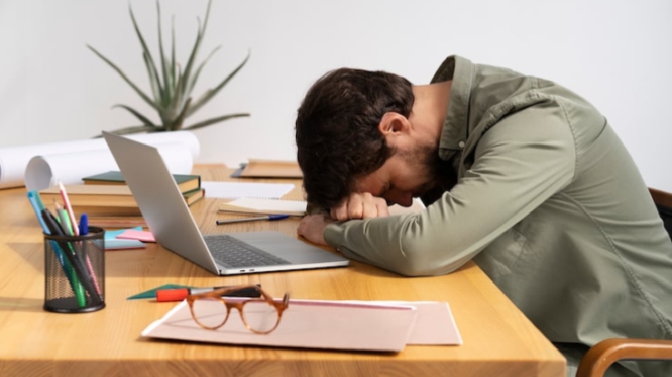 Puasa Tanpa Lemas: Tips Ampuh Menjaga Fokus dan Performa Otak