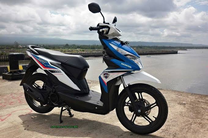 Kelebihan dan Kekurangan Honda BeAT, Motor Matic Favorit Anak Muda 