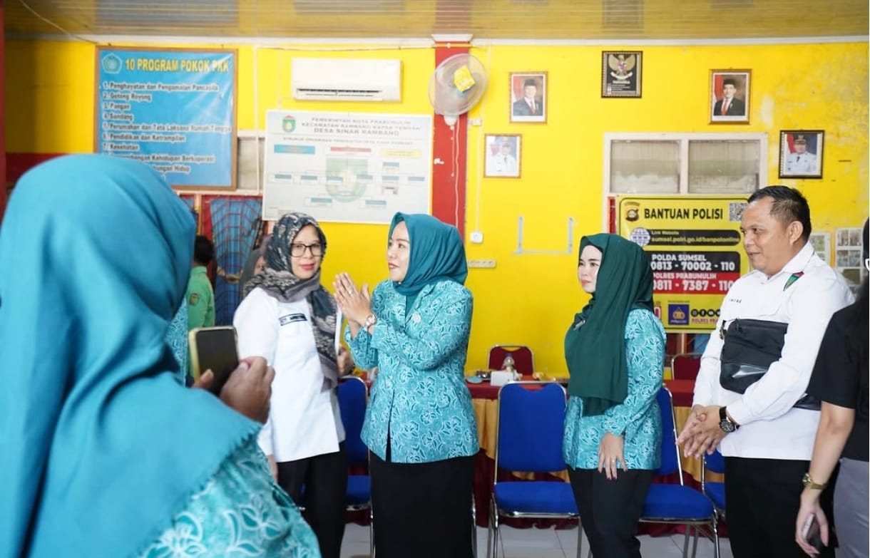 TP PKK Prabumulih Perkuat Peran Kader Lewat Pembinaan 10 Program Pokok PKK di Desa Sinar Rambang