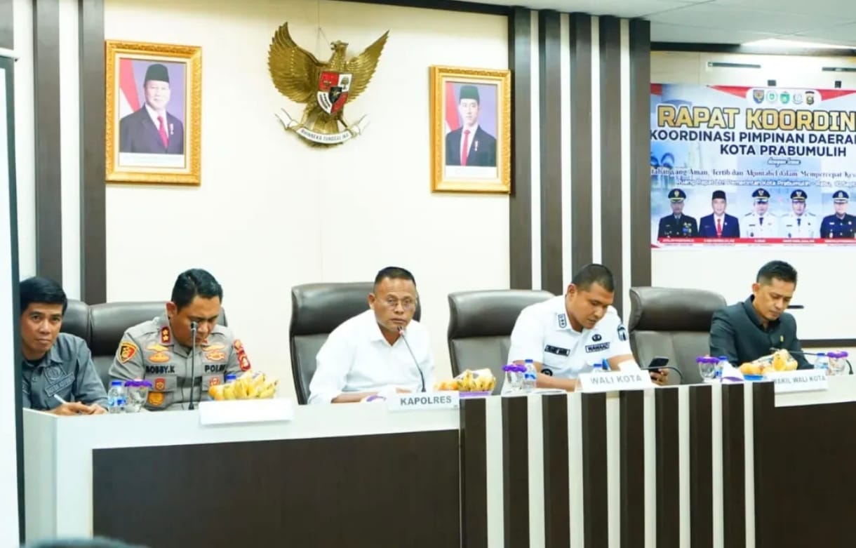 Wali Kota Prabumulih Pimpin Rapat Forkopimda 2025, Perkuat Sinergi Pemerintah dan Aparat