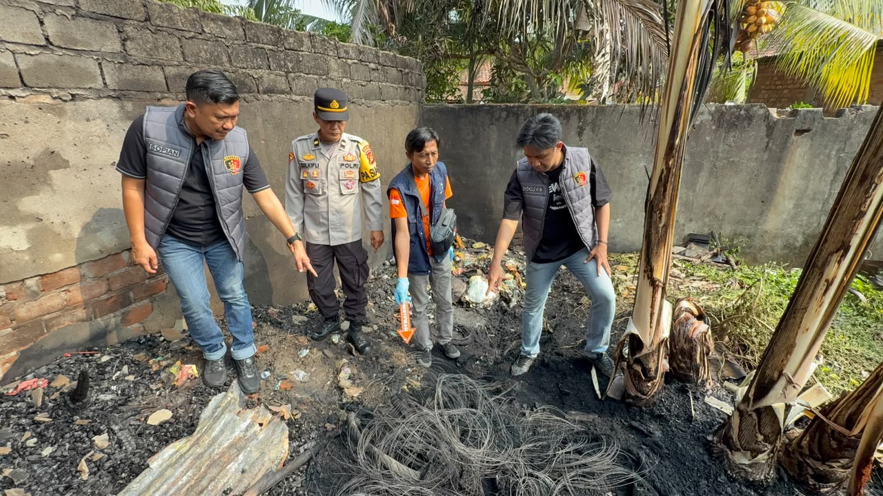 Bakar Sampah Tinggalkan Api, Bengkel di Prabumulih Nyaris Dilalap Si Jago Merah