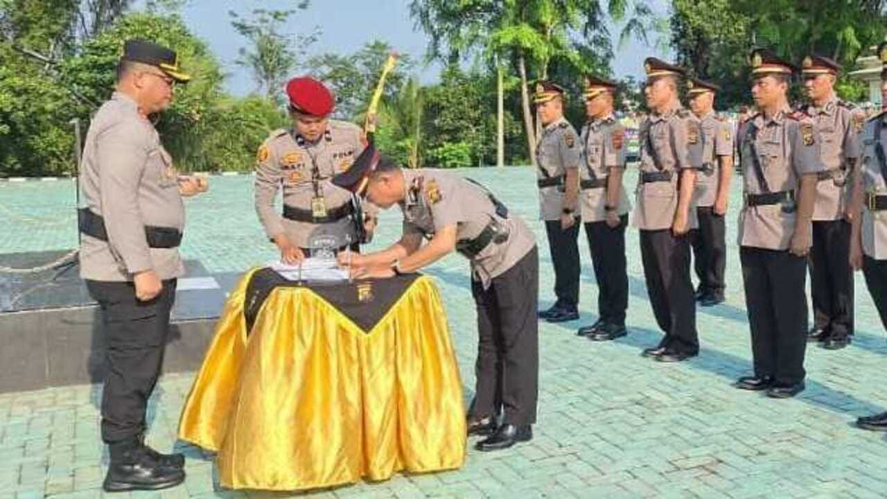 Polres OKU Rotasi Sejumlah Pejabat, Wakapolres hingga Kapolsek Berganti